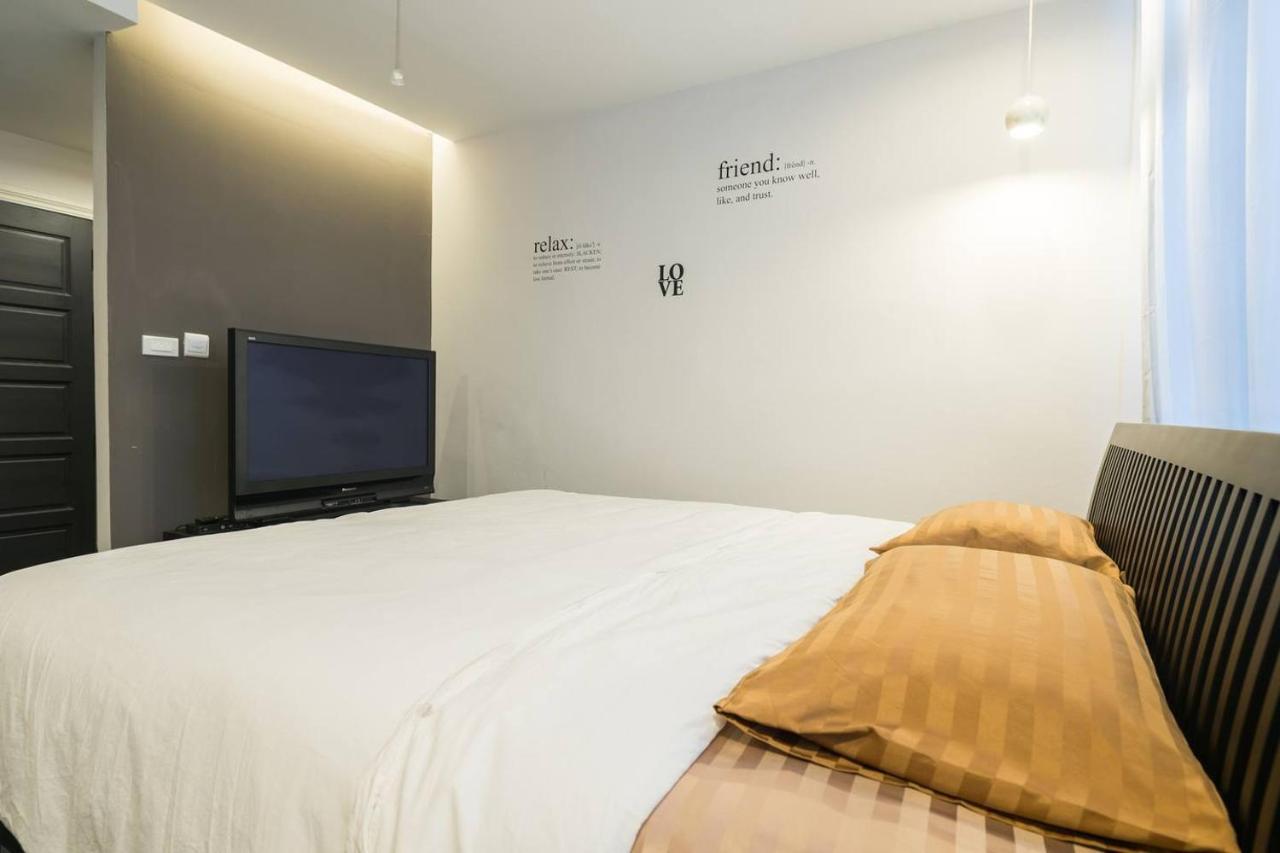 Inner Old Town 196 Chic Guesthouse - Self Check In Bangkok Luaran gambar