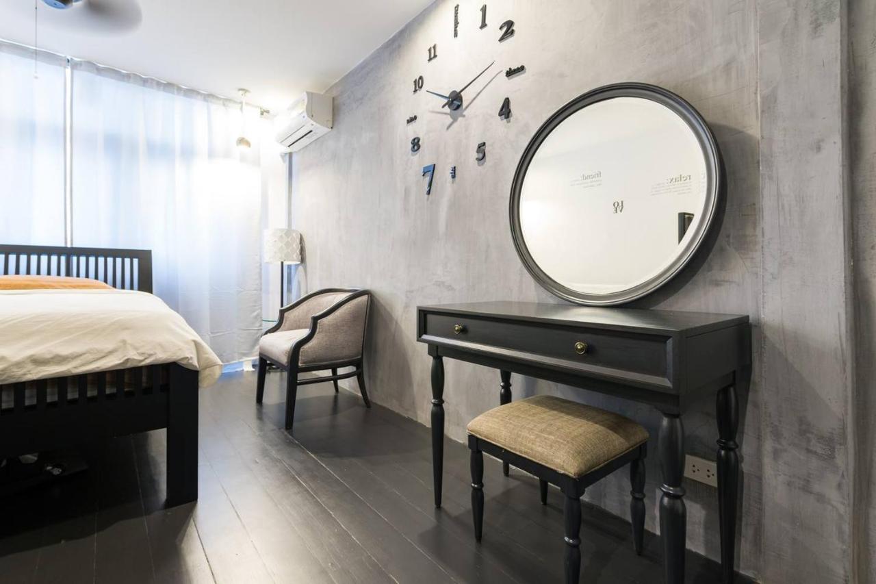 Inner Old Town 196 Chic Guesthouse - Self Check In Bangkok Luaran gambar